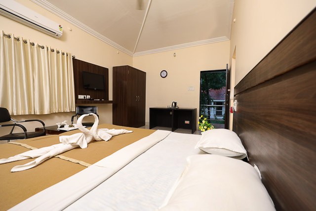 Super Deluxe Room AC 4