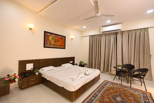 Luxurious Suite AC 6