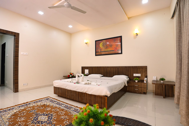 Luxurious Suite AC 3