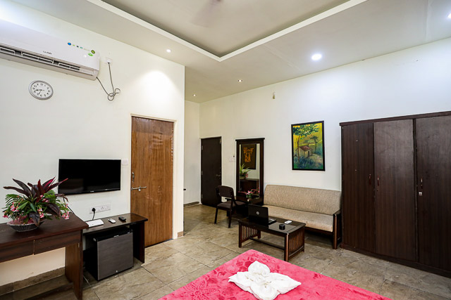 Standard Suite AC 4