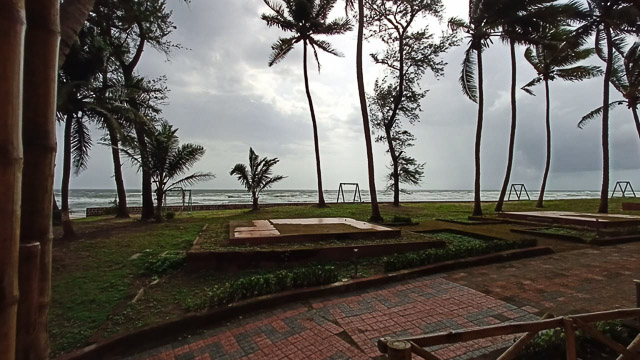 Bamboo House Sea View 4