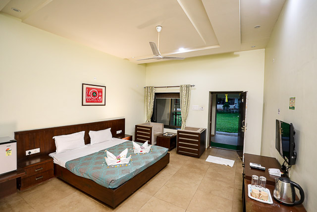 Deluxe Suite AC 2