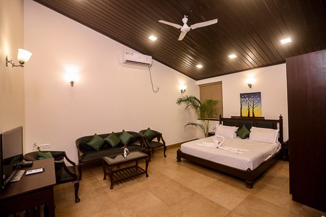 Family Cottage AC