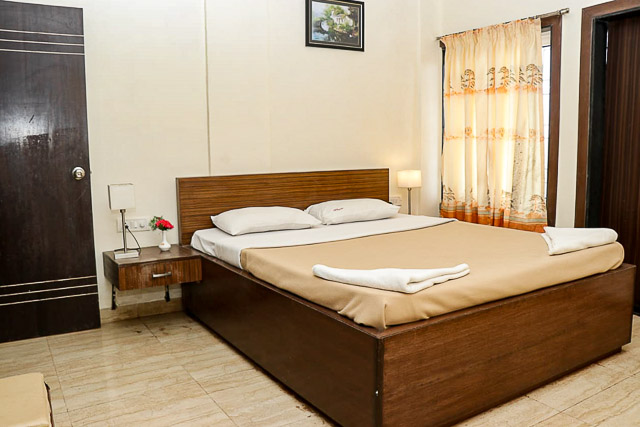 Premier Room - Garden View 12