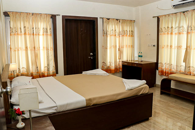Premier Room - Garden View 10