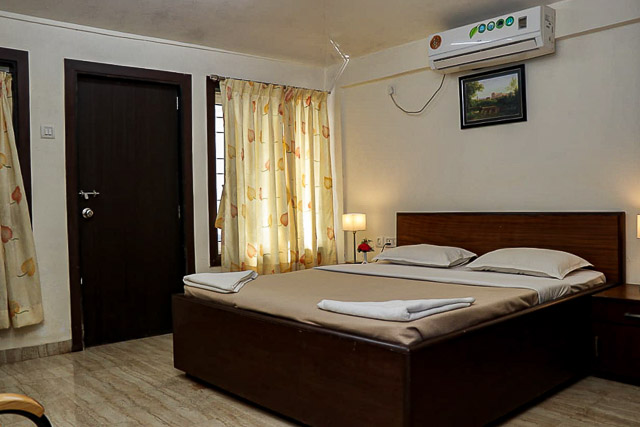 Premier Room - Garden View 4