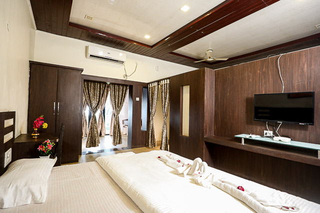 VIP Suite 2