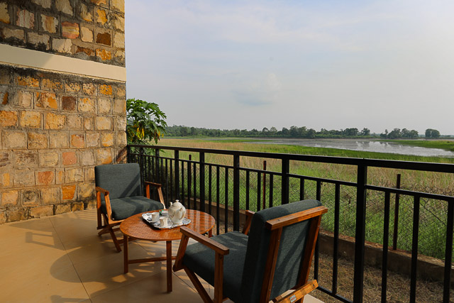 Deluxe Suite AC Lake View 6
