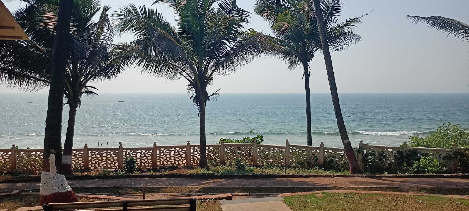 Sea Front Cottage 7