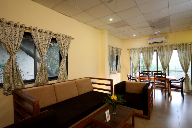 Lake View Premier Suite AC 2