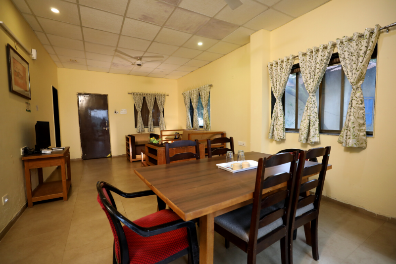 Lake View Premier Suite AC 3