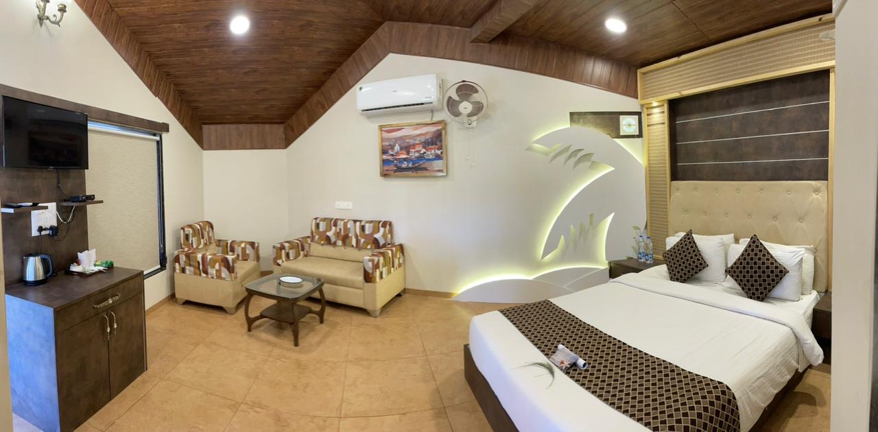 Kokani Hut Room 7