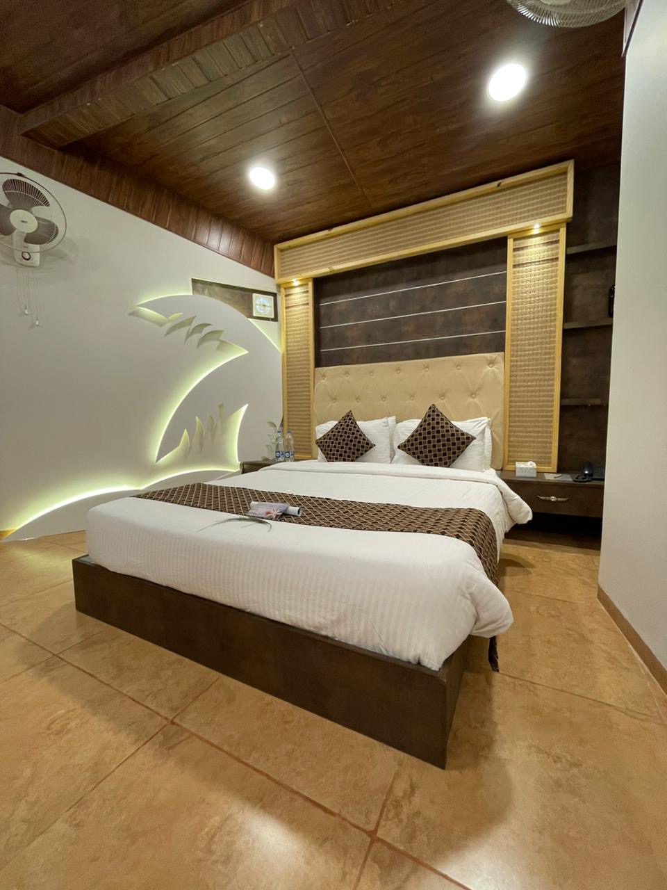 Kokani Hut Room 2