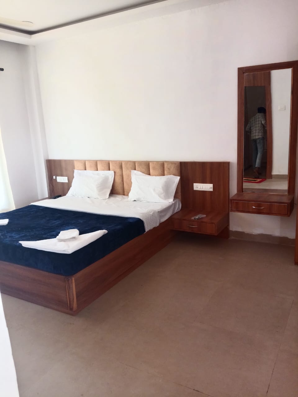 Standard Suite 2