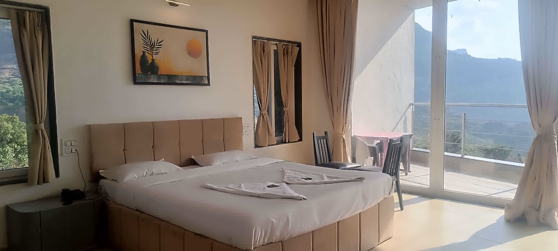 Valley View Non AC Room