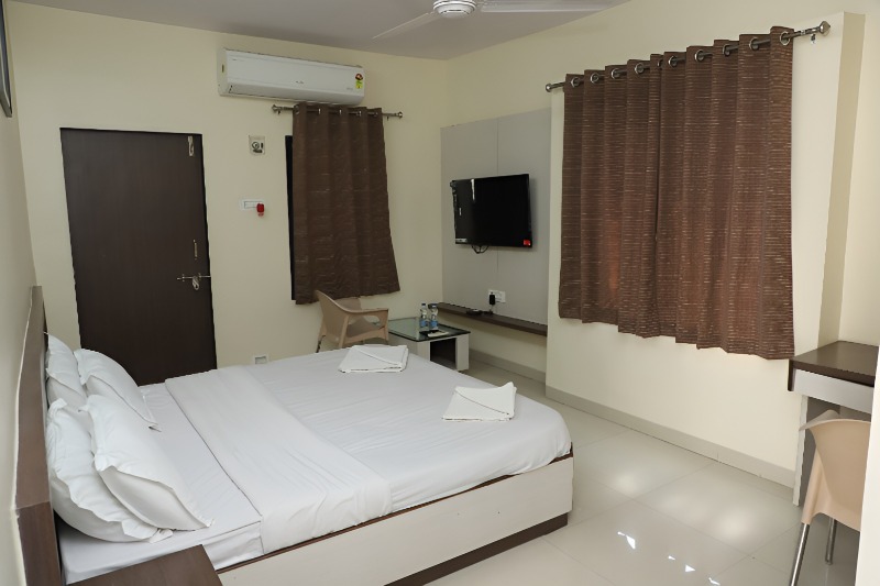Deluxe AC Rooms