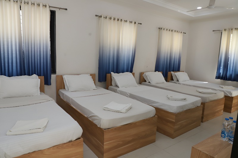 Dormitory 5 Bedded 2